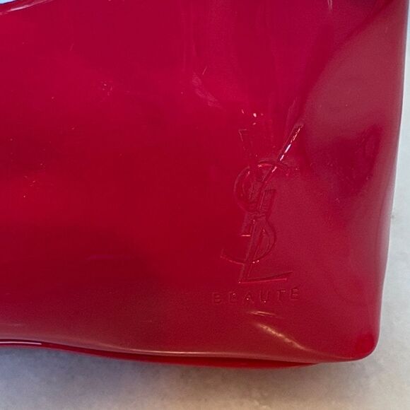 Yves Saint Laurent Purse NWOT red patent leather clutch cosmetic Bag - Picture 6 of 17